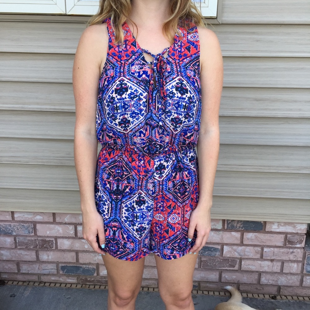 Everly Southwest Print Lace Up Front Navy Blue Romper Shorts Sz S